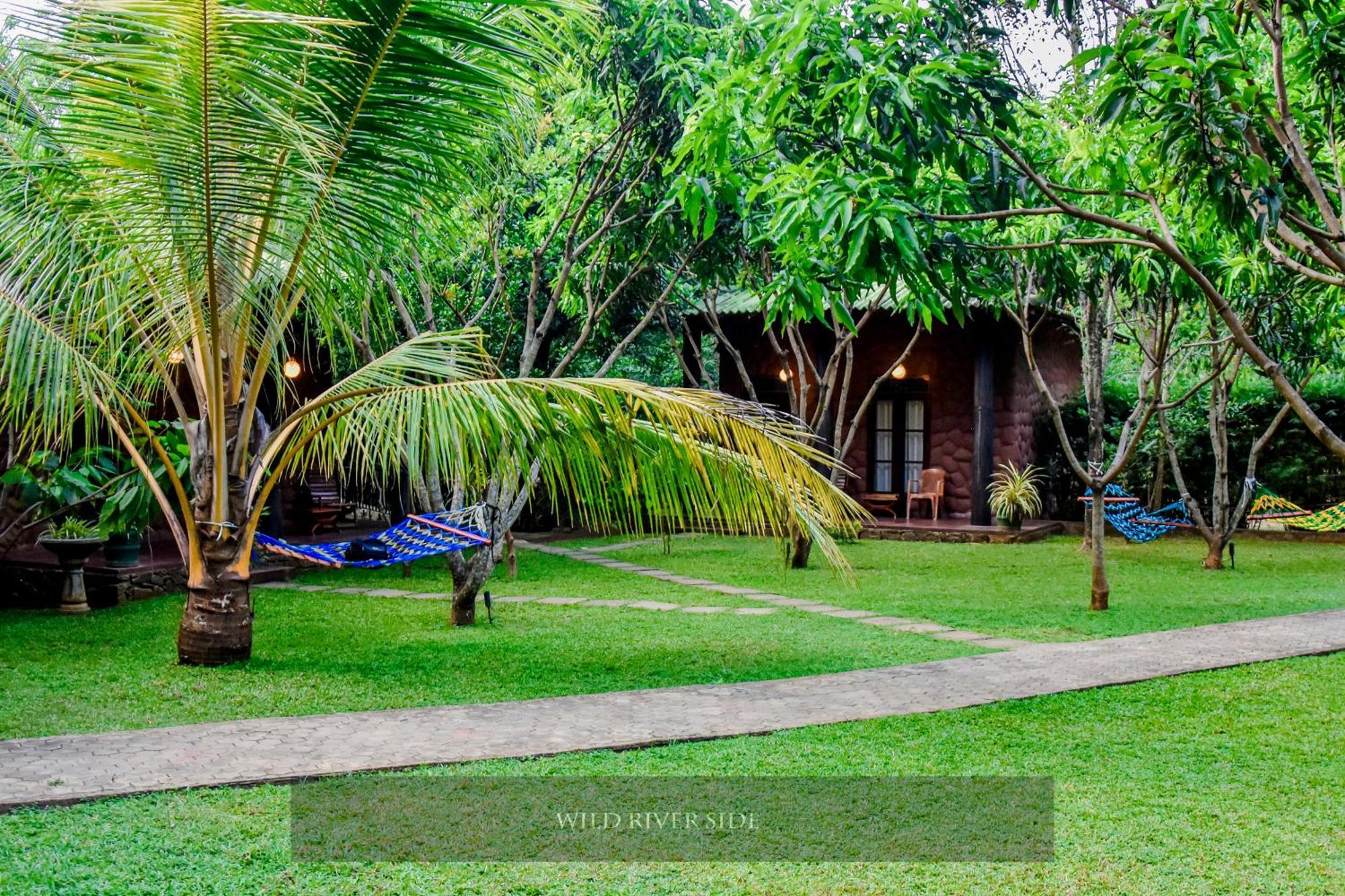 Wild River Side Uda Walawe Extérieur photo