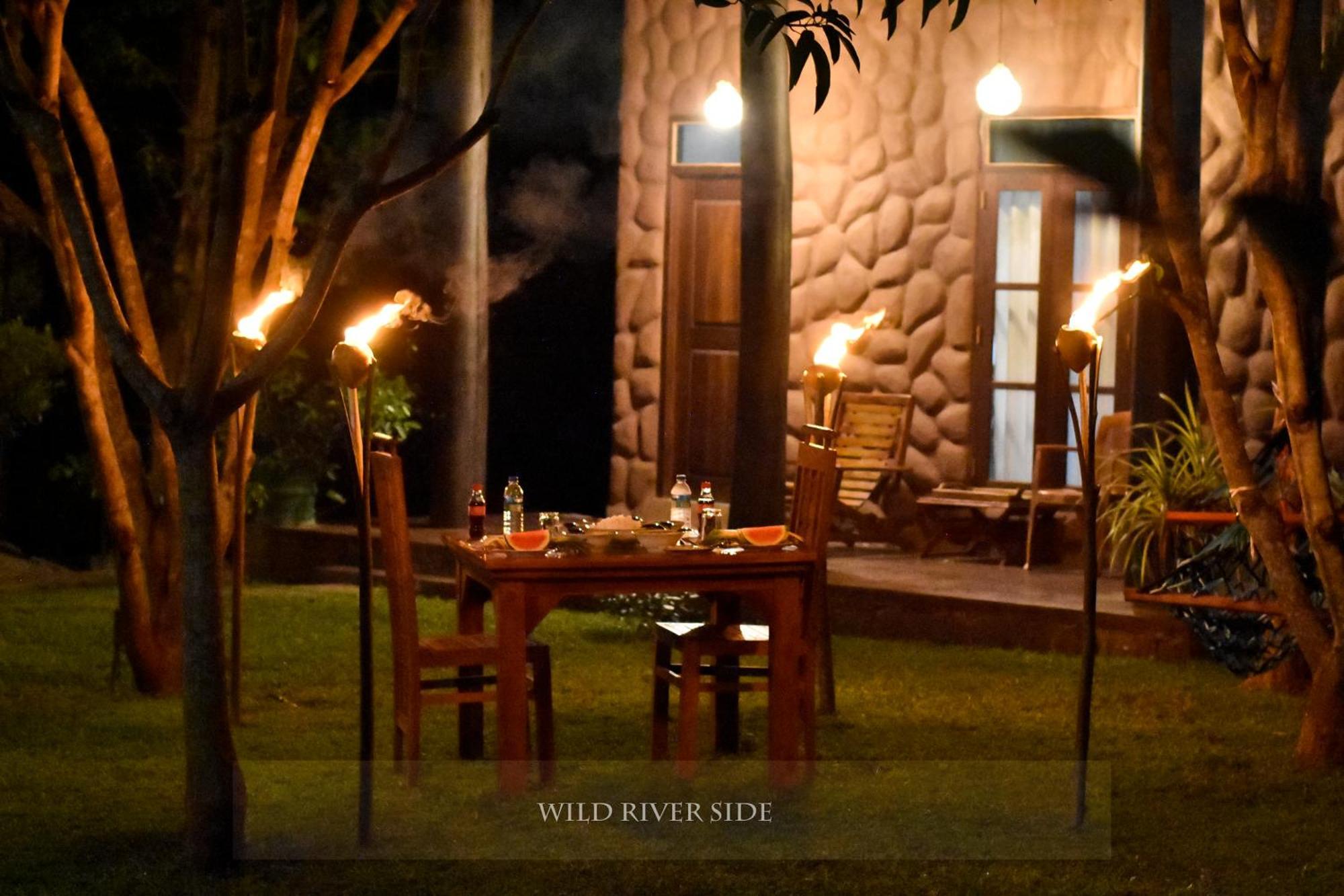 Wild River Side Uda Walawe Extérieur photo